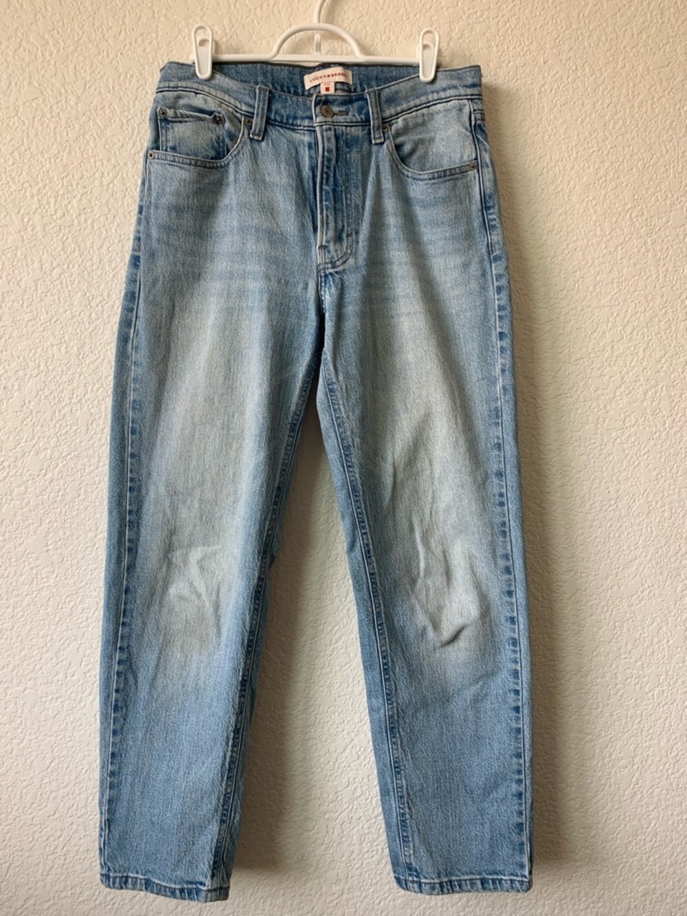 Lucky Brand Light Wash Slim Straight Jeans